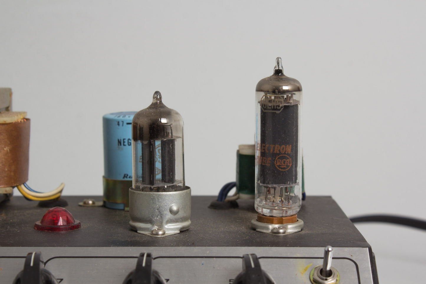 MTI Tubes Owned and Used by Tom Verlaine Overdrive Effect (1980)