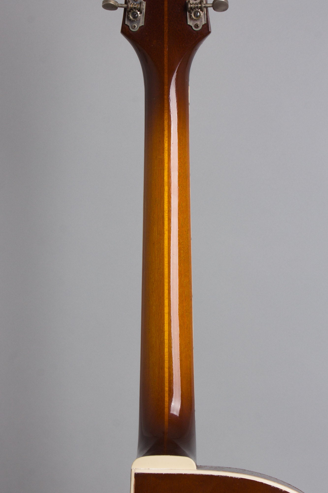 Guild X-150 Arch Top Hollow Body Electric Guitar (1957)