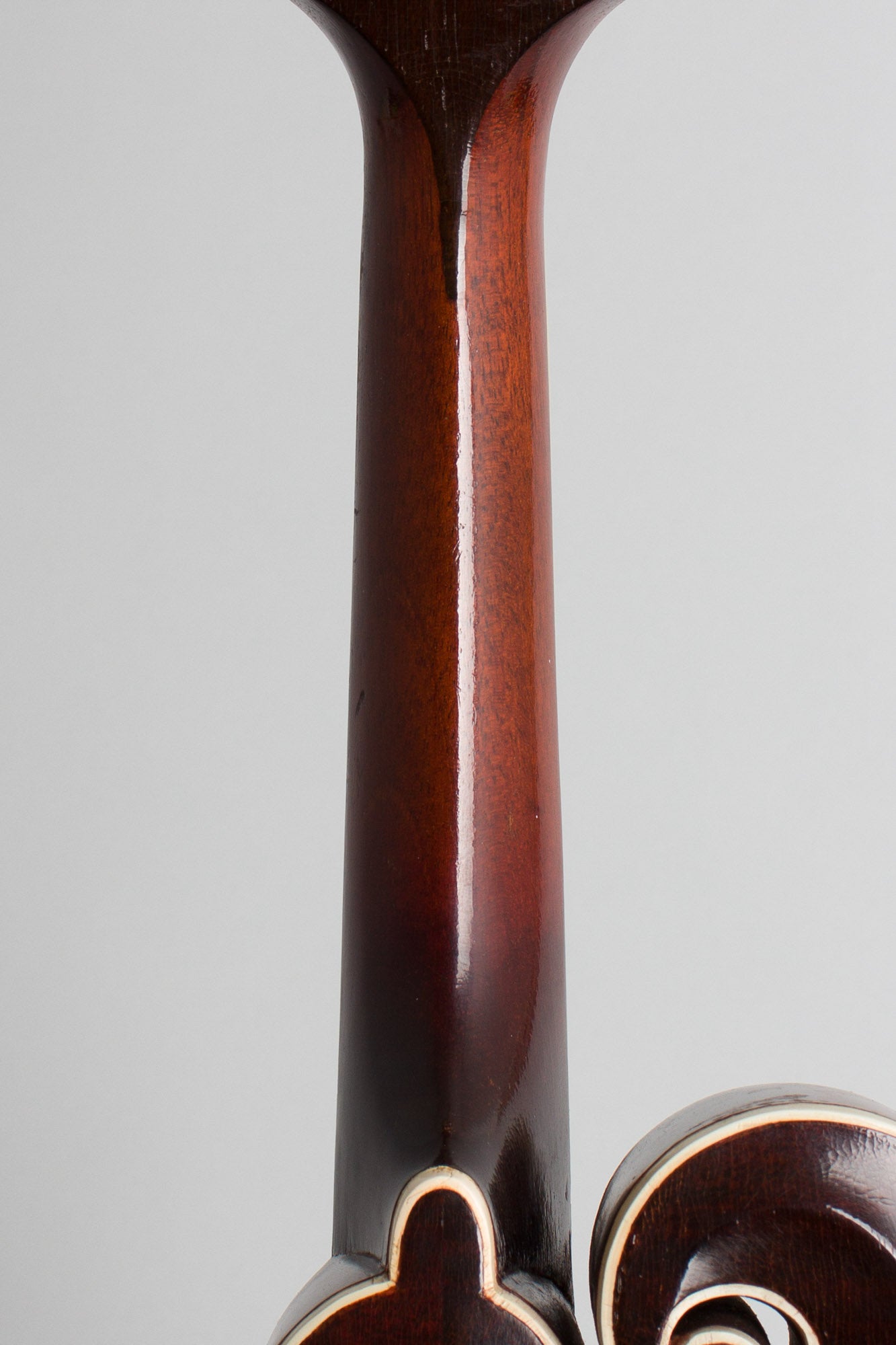 Gibson F-4 Carved Top Mandolin (1927)