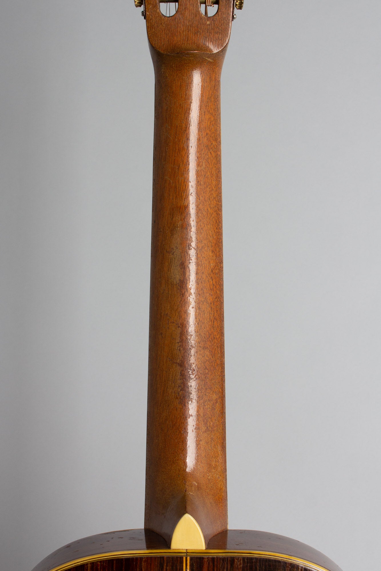 Washburn Model 5238 Deluxe Flat Top Acoustic Guitar (1930)