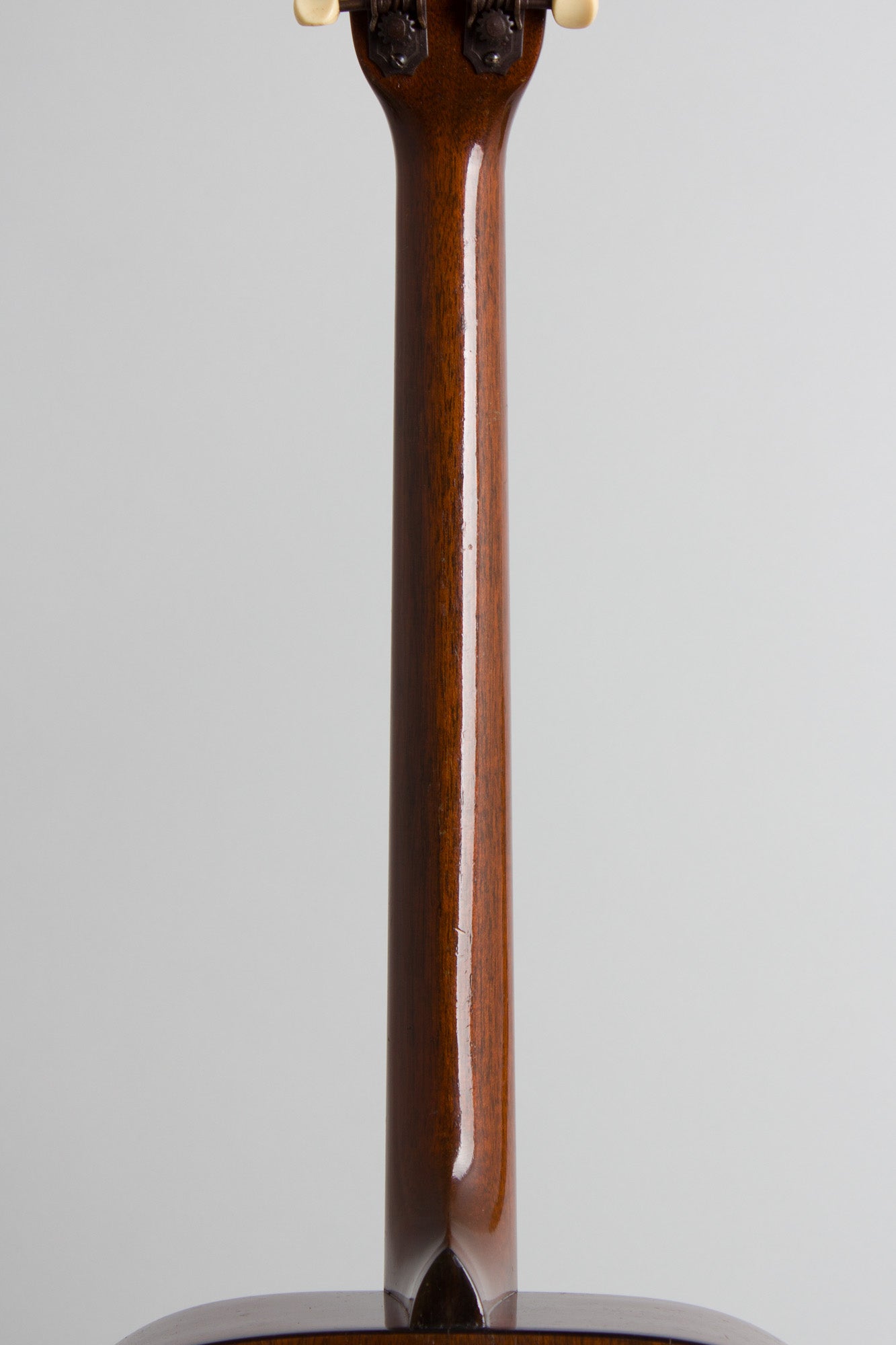 C. F. Martin 0-18T Flat Top Tenor Guitar (1943)