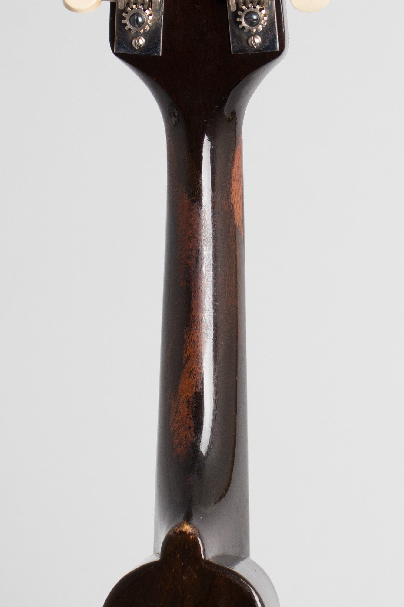 Gibson A-Junior Snakehead Carved Top Mandolin (1925)