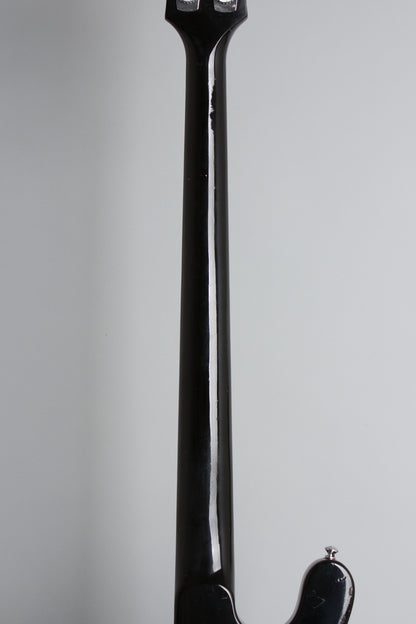 Guild B-302 Solid Body Electric Bass Guitar (1978)