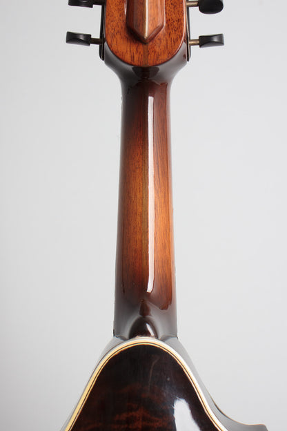 Washburn Model 5283 Deluxe Carved Top Mandolin (1935)