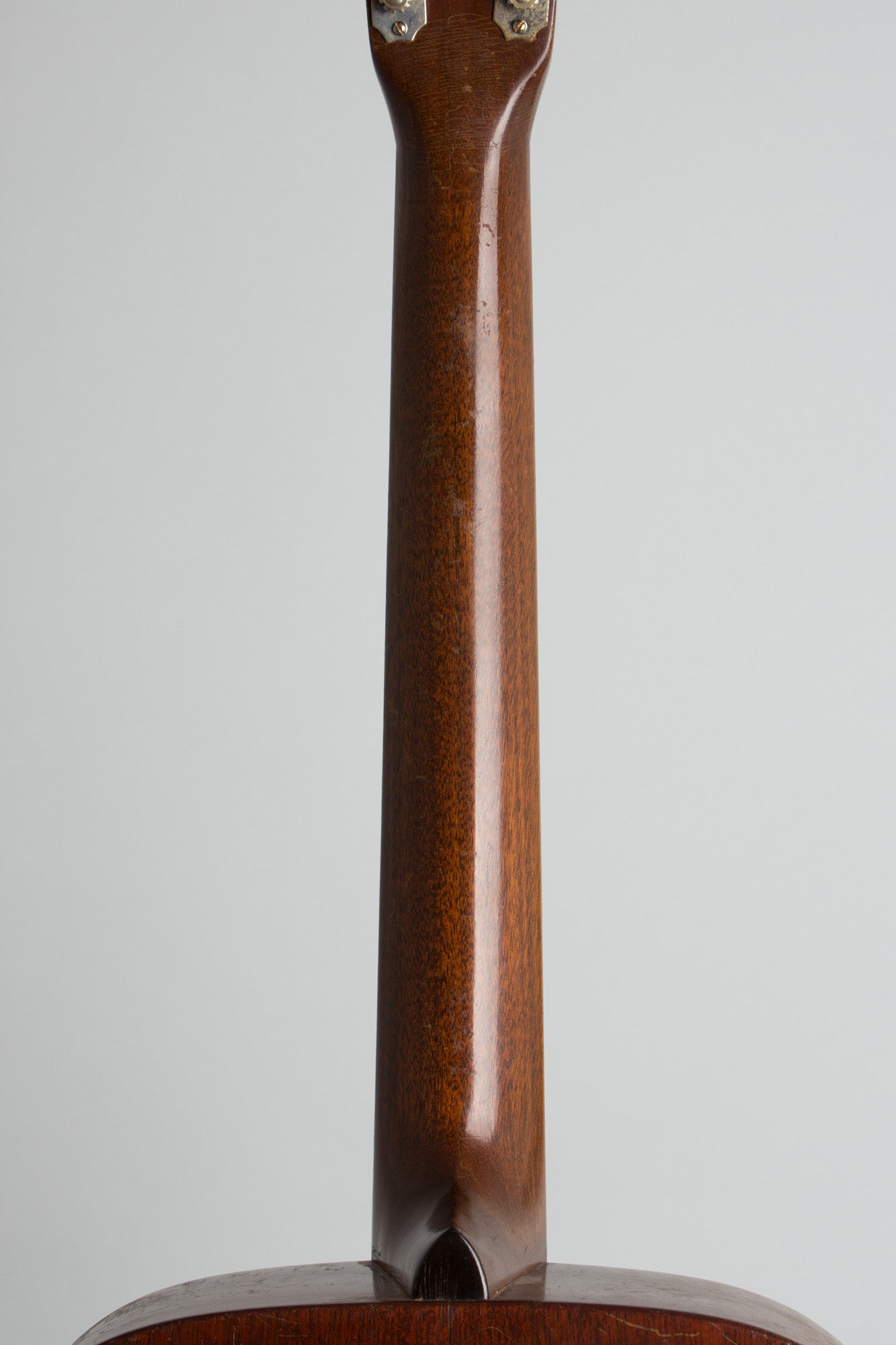 C. F. Martin 00-17 Flat Top Acoustic Guitar (1946)