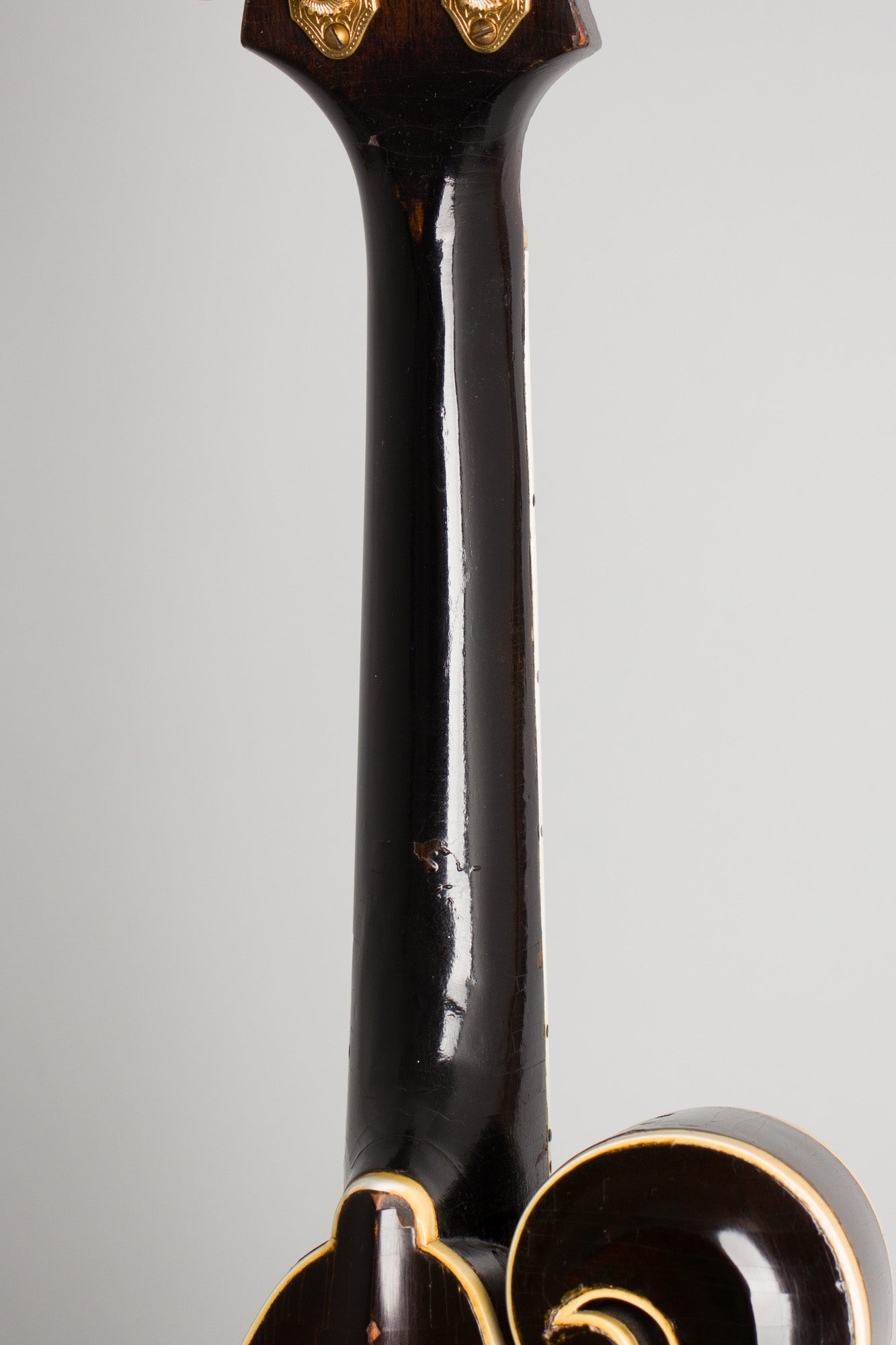 Gibson F-12 Carved Top Mandolin (1950)