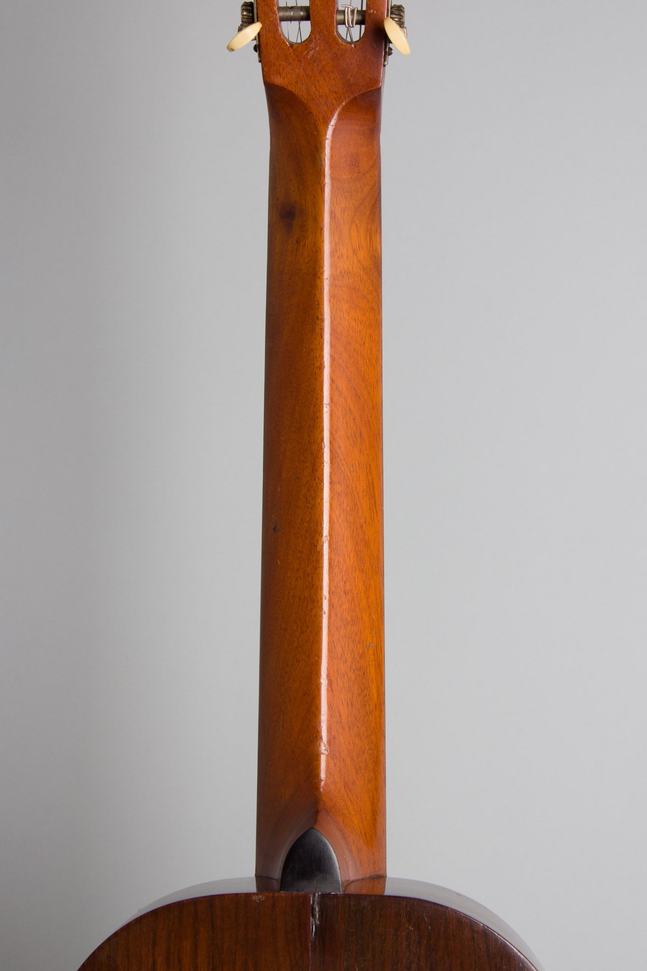 Harwood Parlor Guitar (1915)