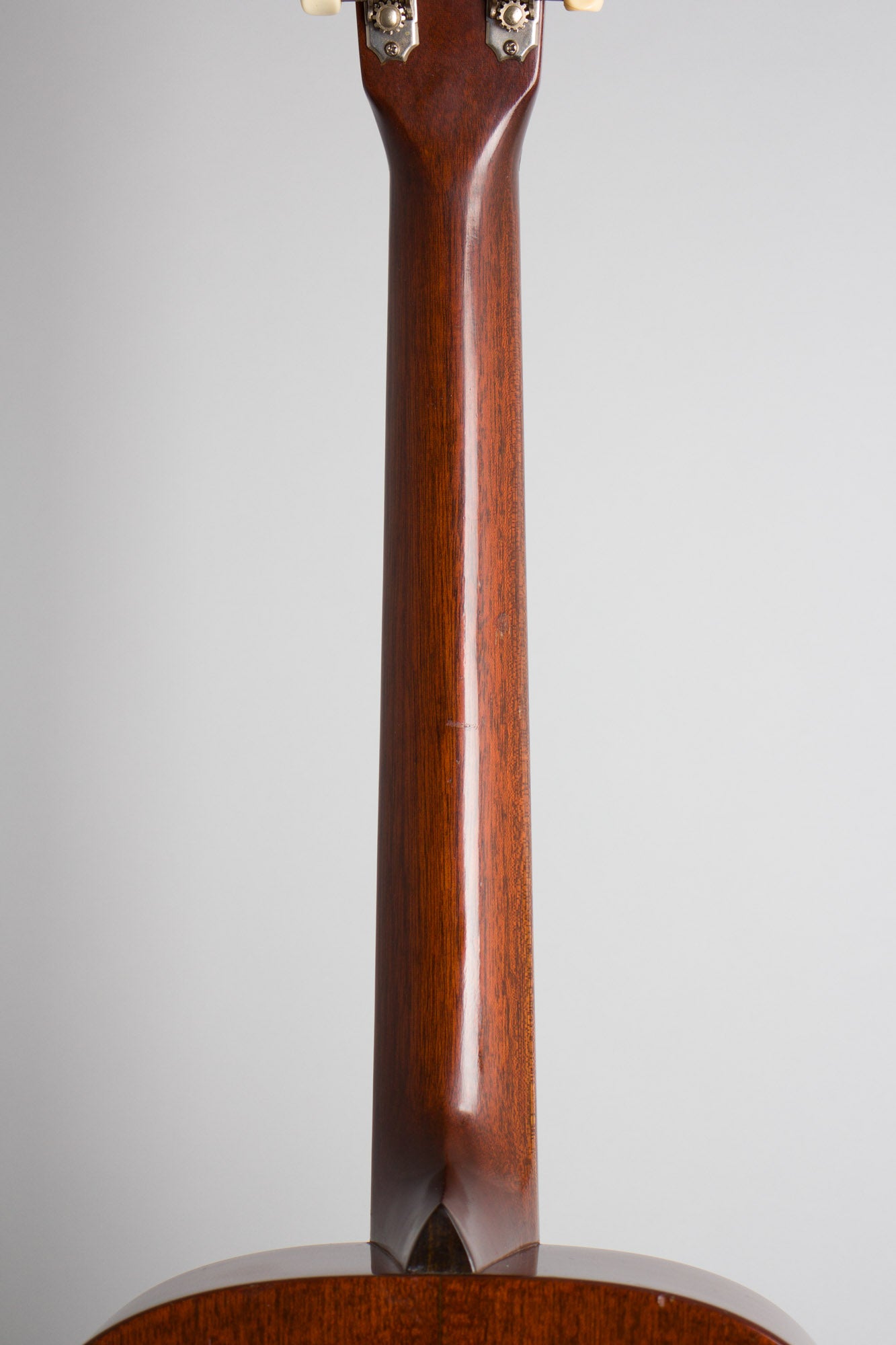 C. F. Martin 0-17 Flat Top Acoustic Guitar (1947)