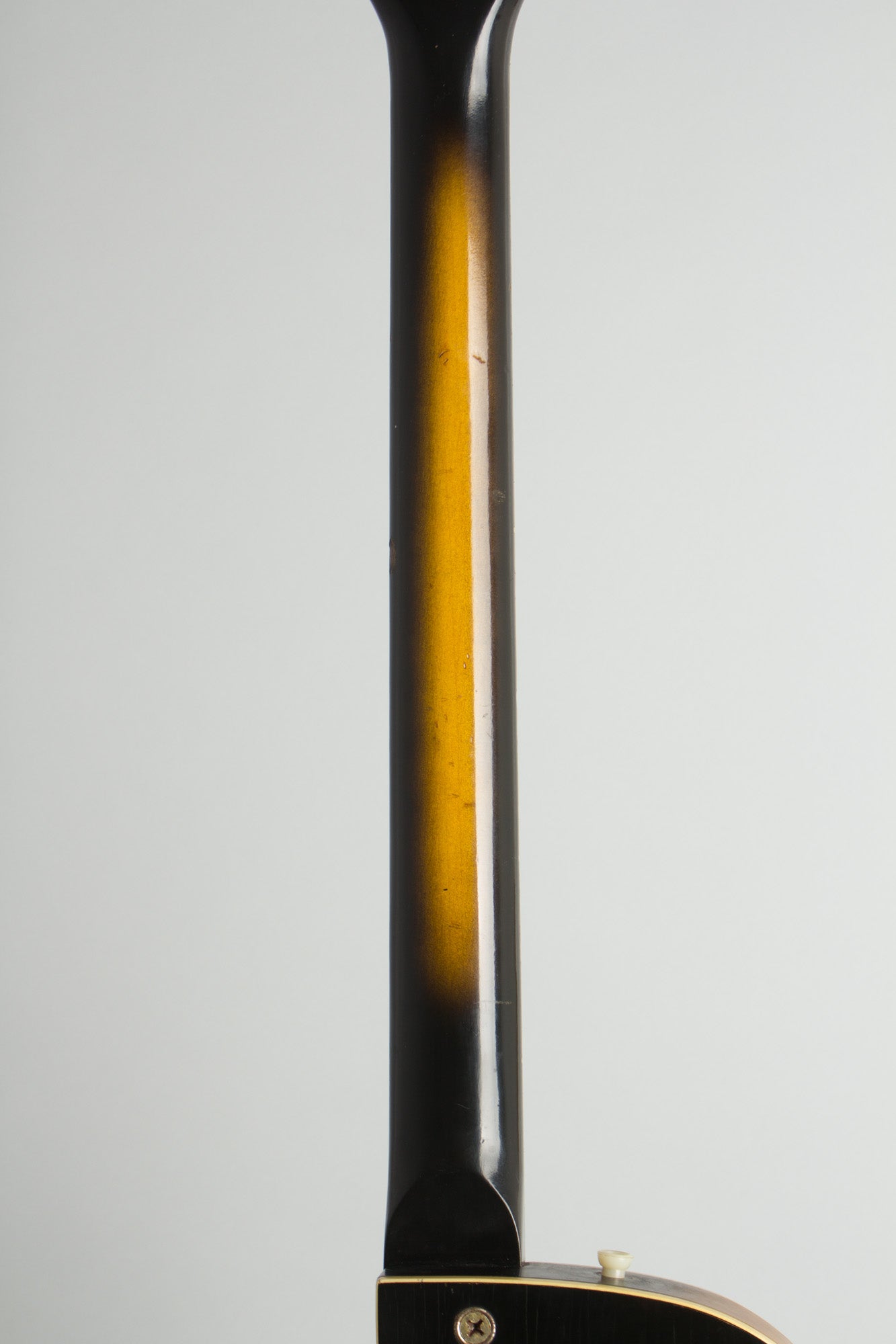 Harmony H-22 Electric Bass Guitar (1967)