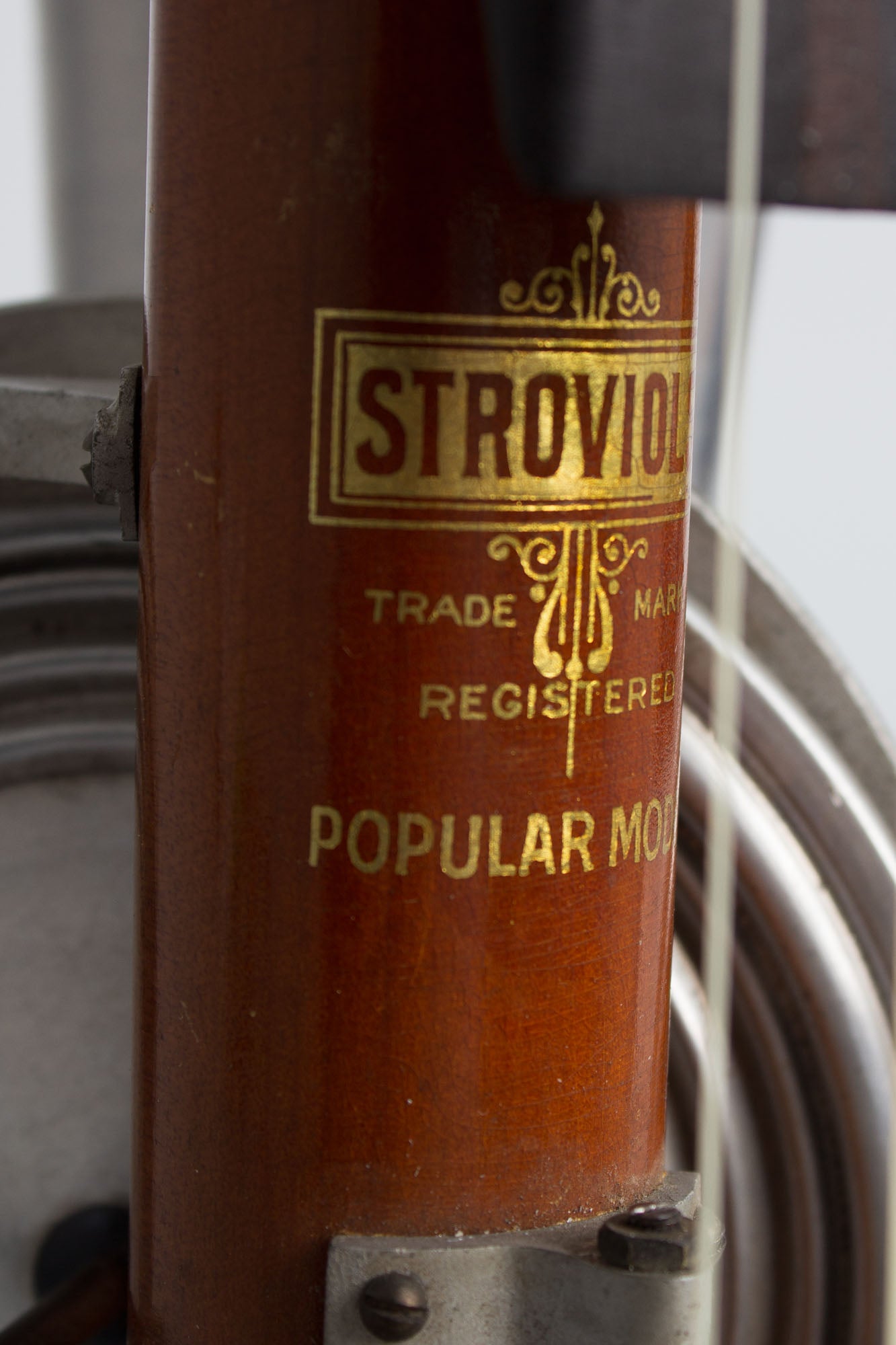 Stroviols Popular Model Soprano Ukulele (1920)