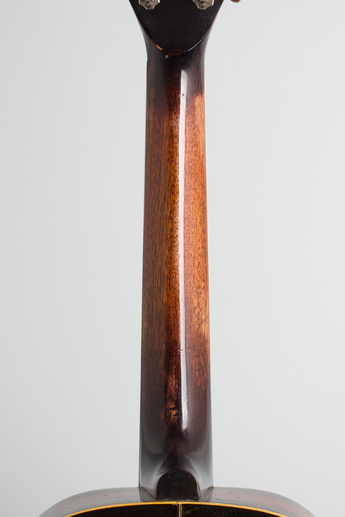 Oahu Deluxe Jumbo Style 68 Flat Top Acoustic Guitar (1934)