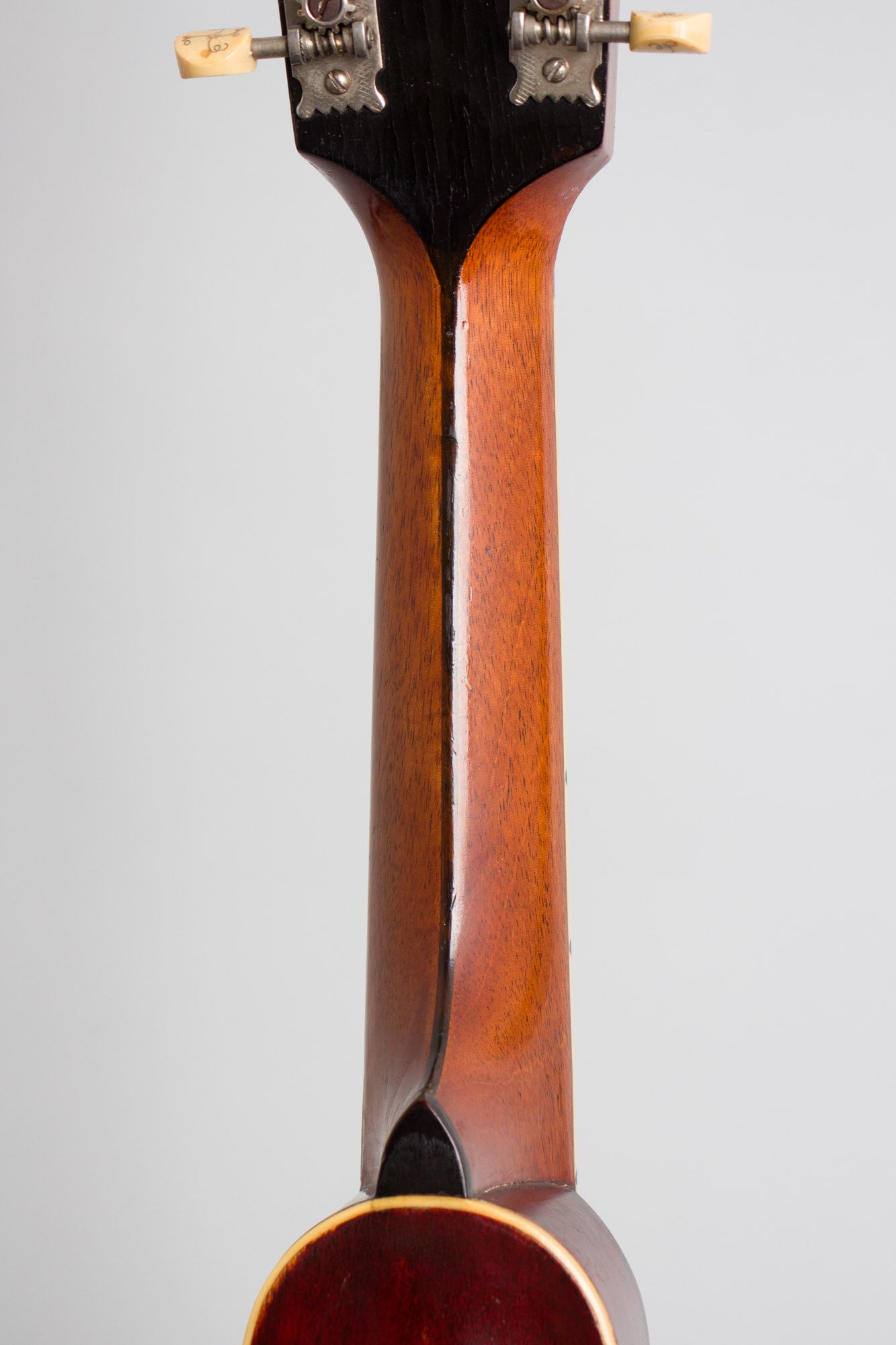 Gibson H-2 Carved Top Mandola (1912)