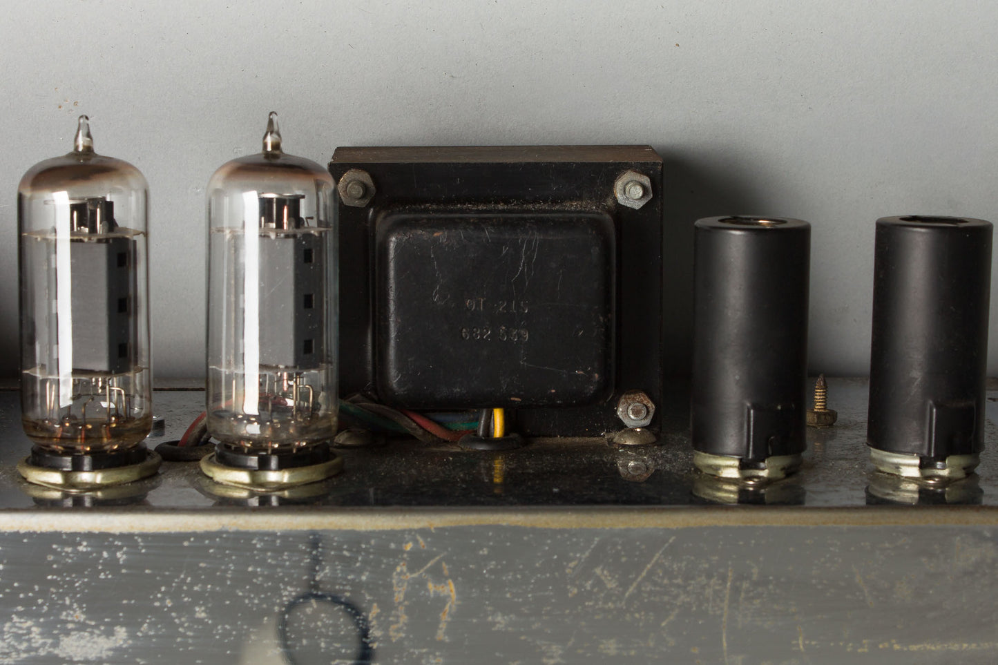Ampeg SB-12 Portaflex Fliptop Bass Amplifier (1966)