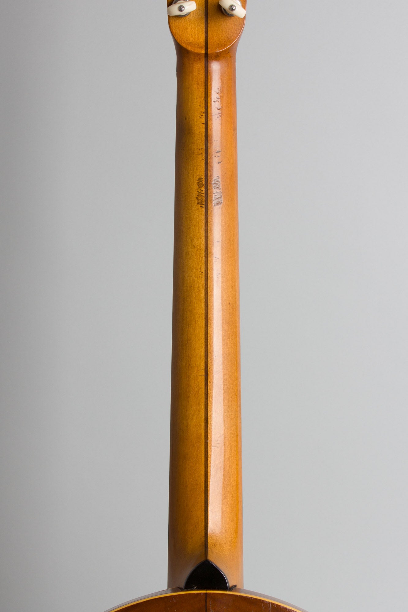 Vega Vegaphone Soloist Guitar Banjo (1928)