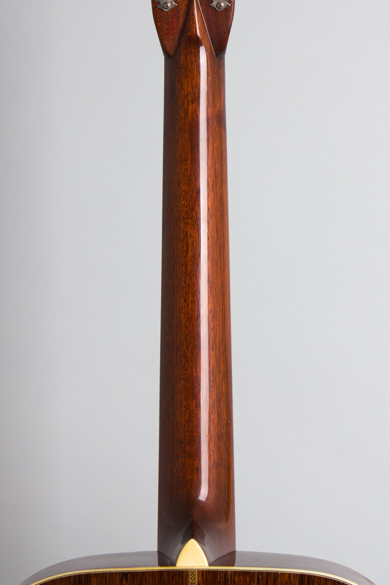 C. F. Martin 000-28 Flat Top Acoustic Guitar (1946)