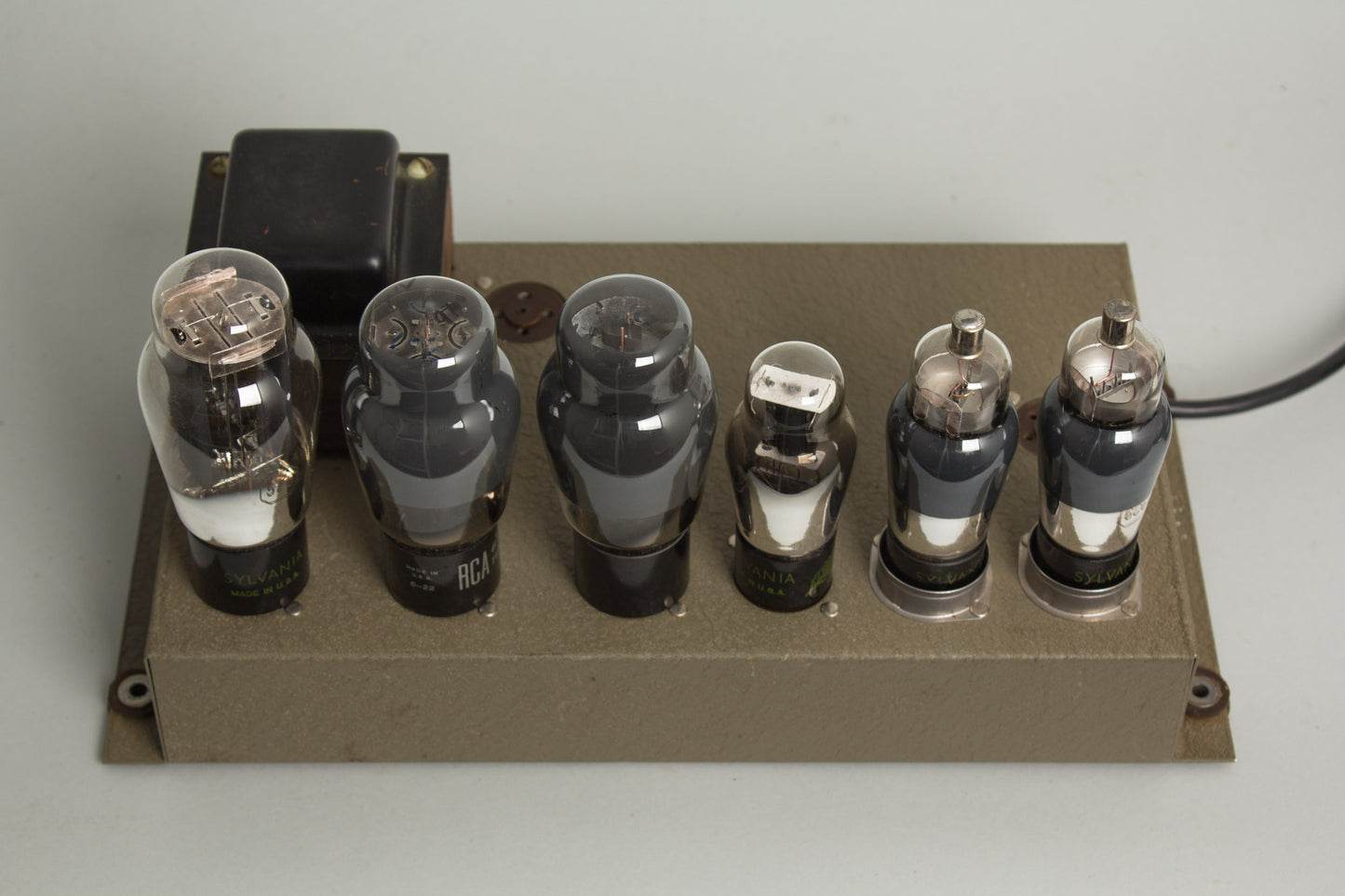 Epiphone Electar Zephyr Small Combo Tube Amplifier (1948)