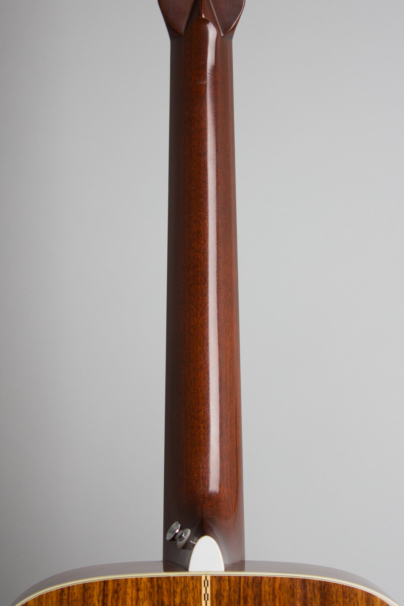 C. F. Martin 000-28 Flat Top Acoustic Guitar (1975)