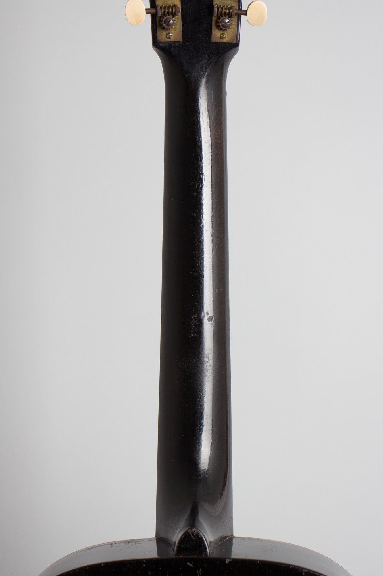 Gibson L-00 Flat Top Acoustic Guitar (1931)