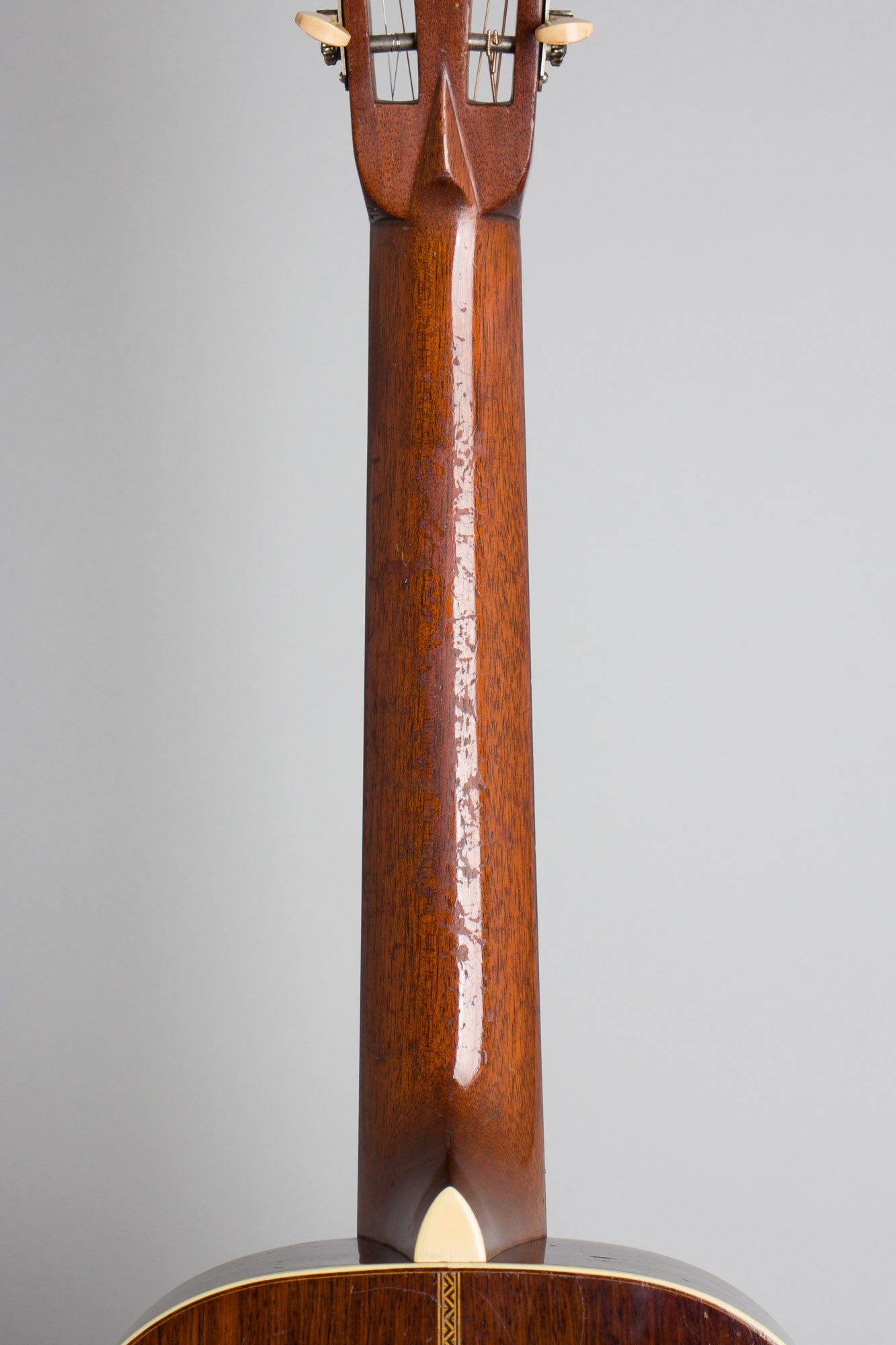 C. F. Martin 0-28 Flat Top Acoustic Guitar (1927)