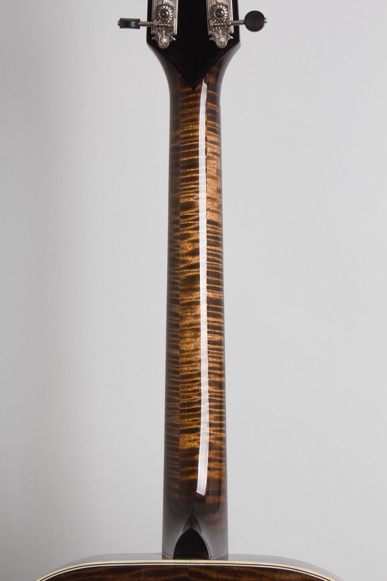 Northfield NFO-AT2 carved top Octave Mandolin (2025)