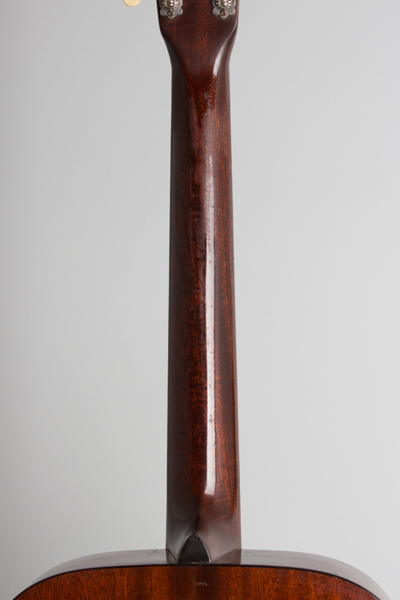 C. F. Martin 000-18 Flat Top Acoustic Guitar (1946)