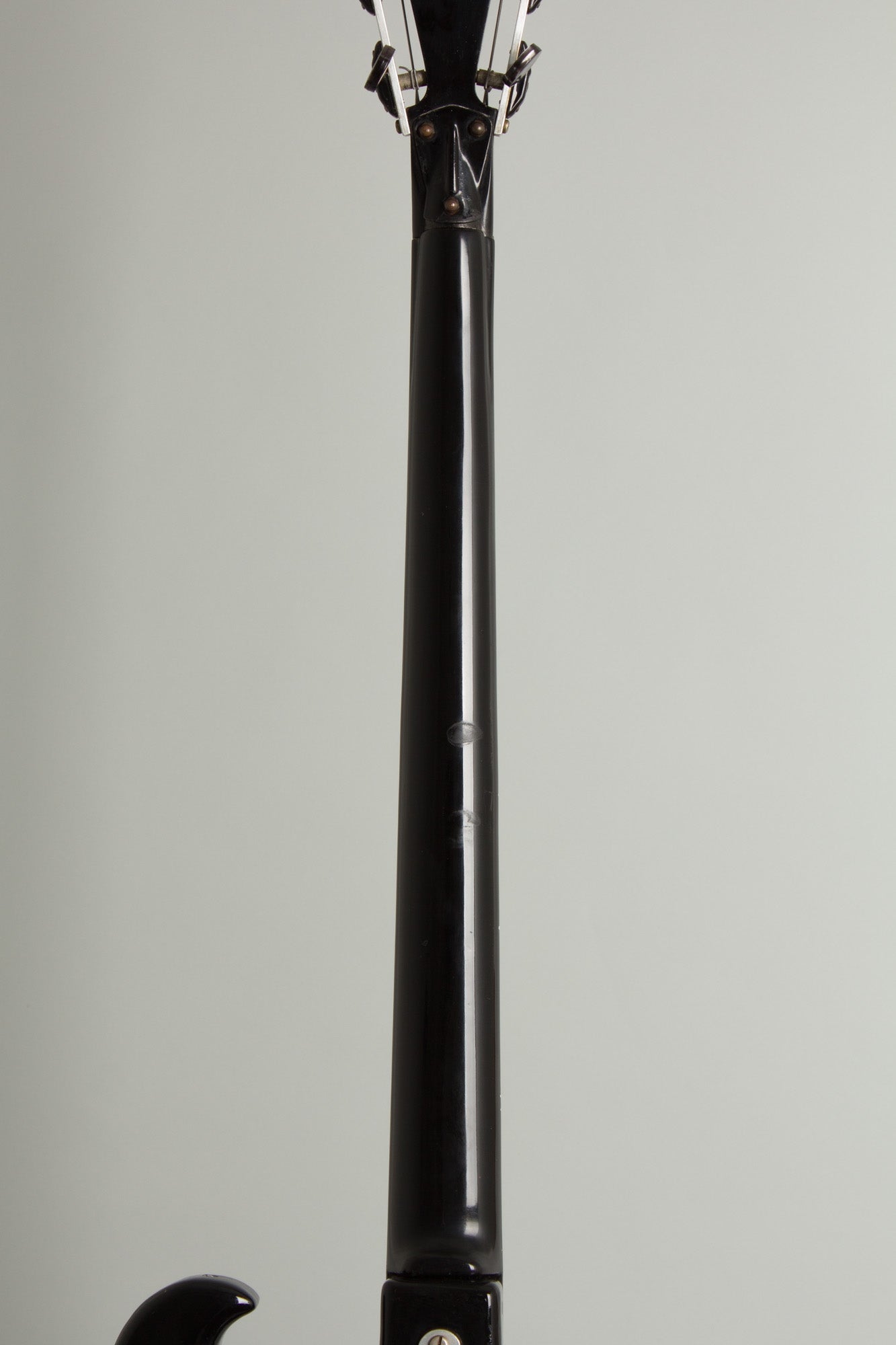 Wandre Etrurian II Solid Body Electric Bass Guitar (1965)