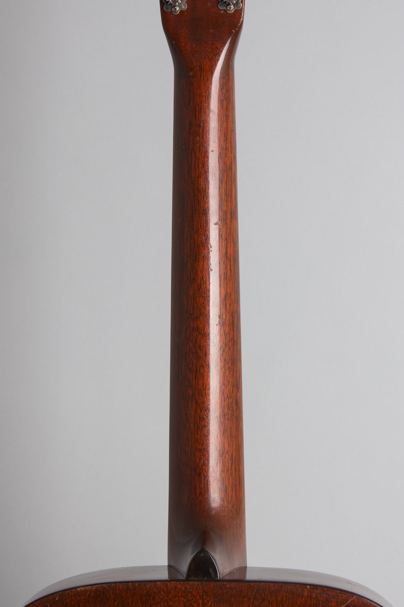 C. F. Martin 000-18 Flat Top Acoustic Guitar (1946)