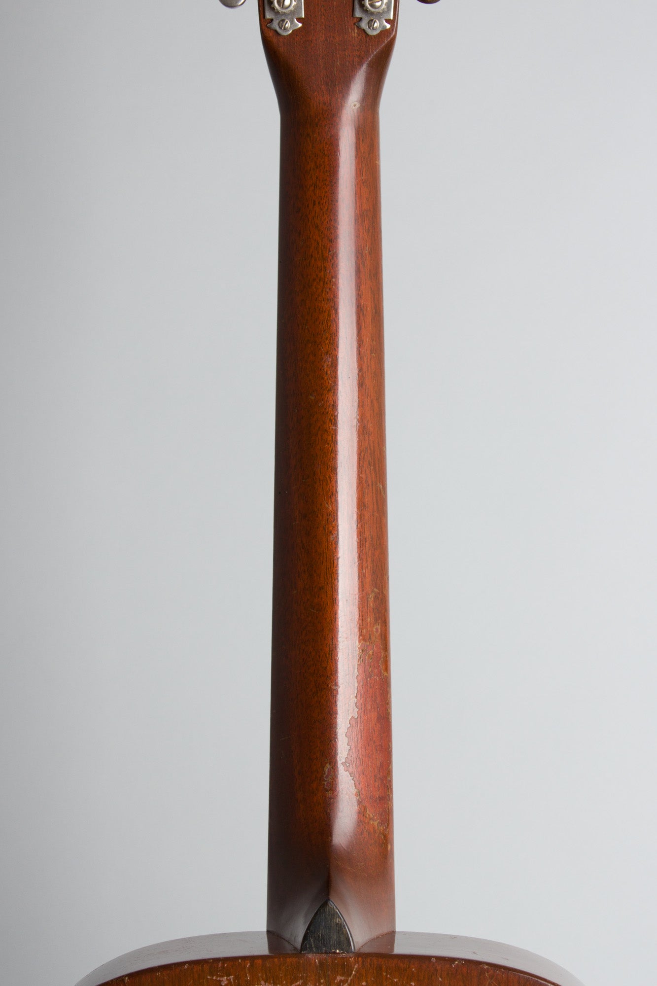 C. F. Martin 0-17 Flat Top Acoustic Guitar (1940)