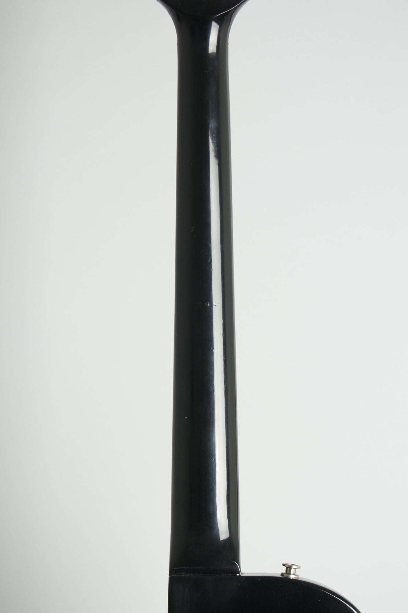 Gibson L-6S Solid Body Electric Guitar (1975)