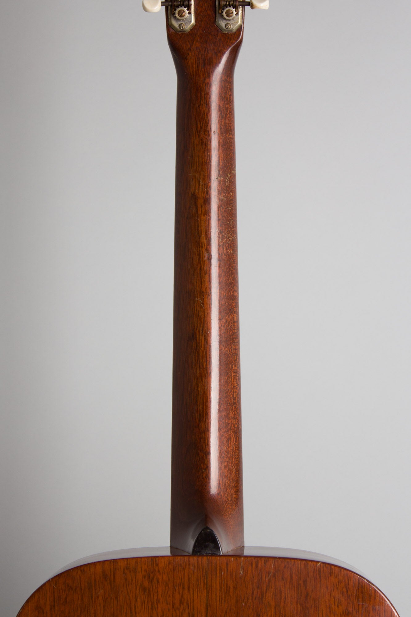C. F. Martin 00-17 Flat Top Acoustic Guitar (1948)