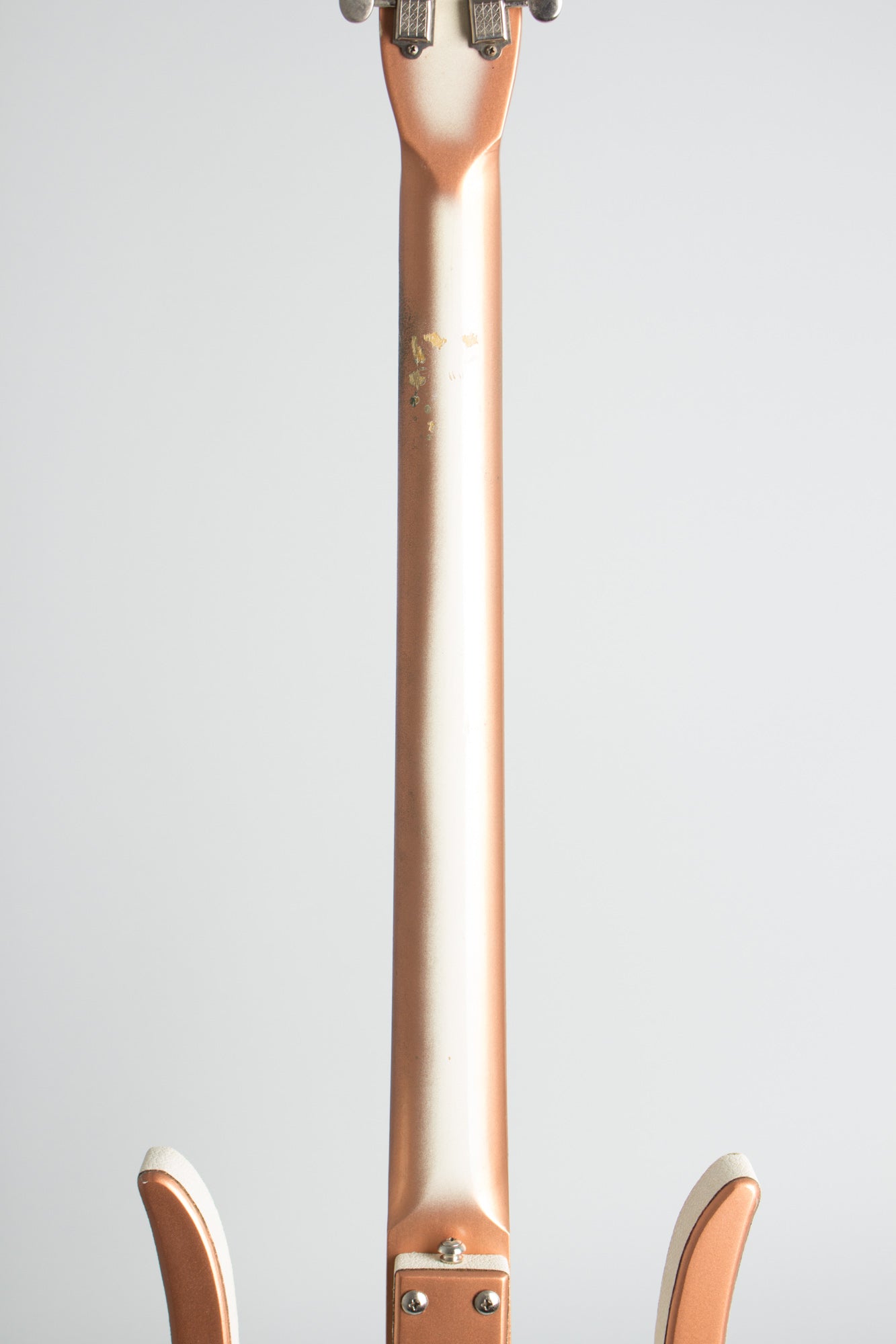 Danelectro Longhorn Model 4623 Electric 6-String Bass Guitar (1963)