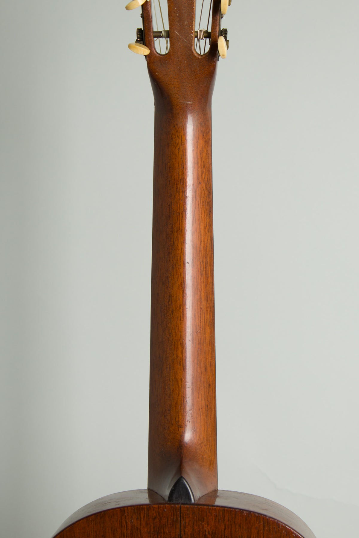 C. F. Martin 0-18 Flat Top Acoustic Guitar (1923)