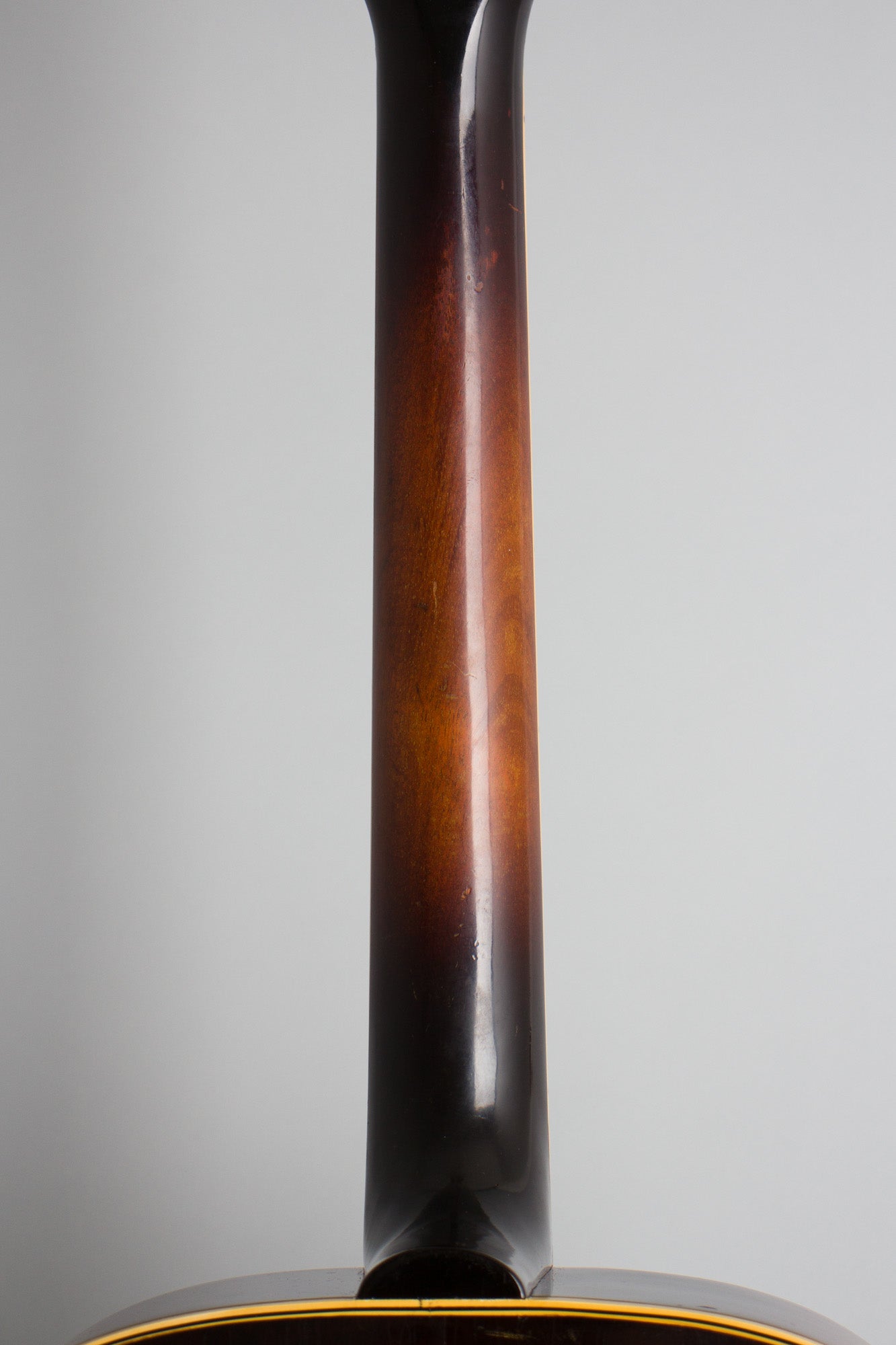 Gibson J-185 Flat Top Acoustic Guitar (1951)