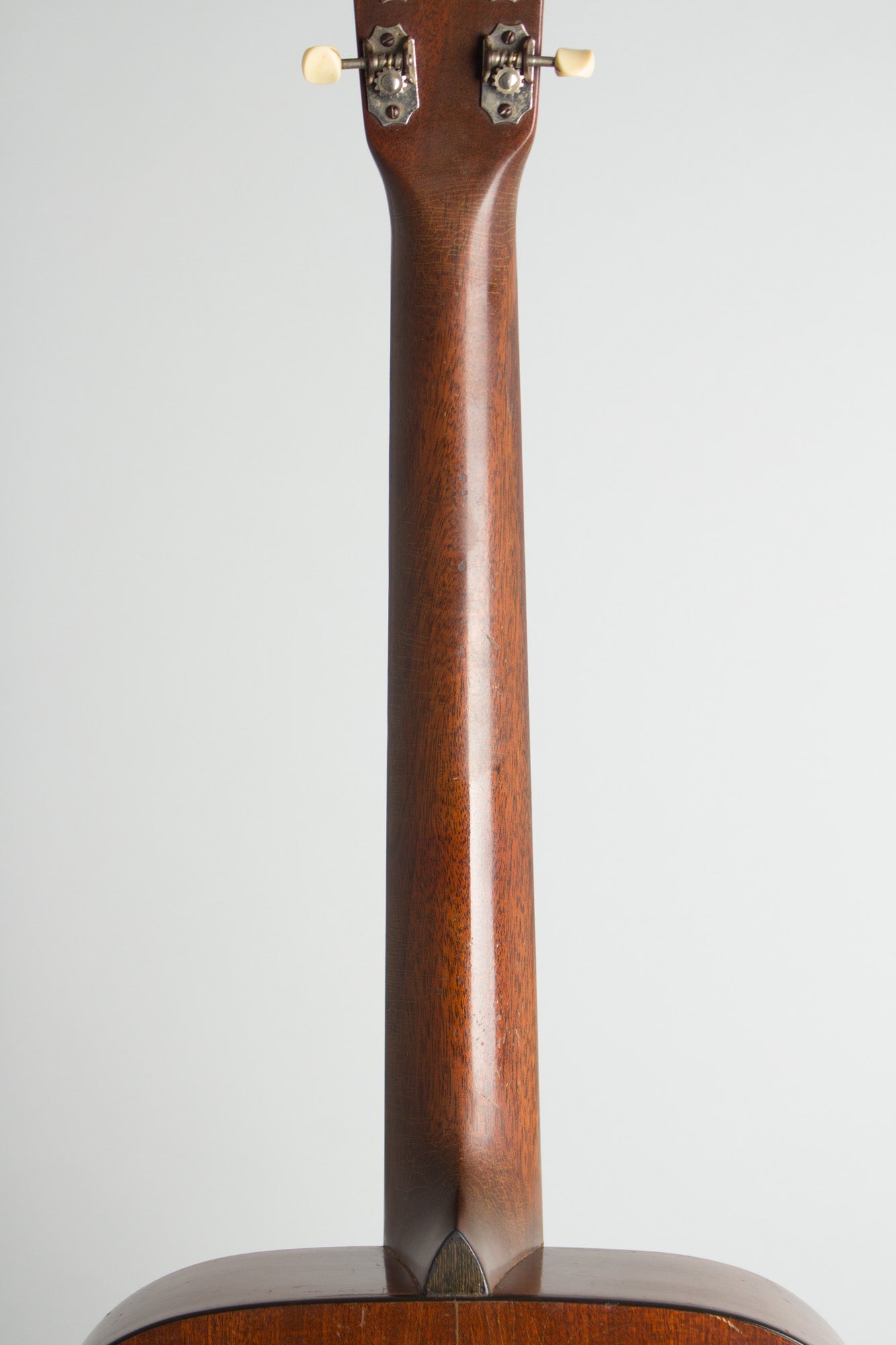 C. F. Martin 000-18 Flat Top Acoustic Guitar (1945)