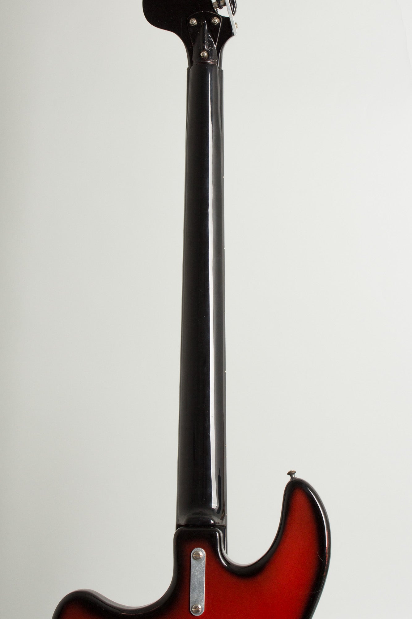 Wandre Tigre Semi-Hollow Body Electric Bass Guitar (1965)