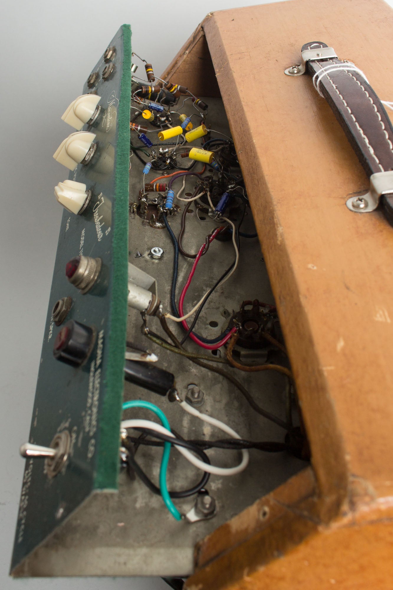 Magnatone Troubadour Model 112 Previously Owned by Steely Dan's Walter Becker Tube Amplifier (1953)