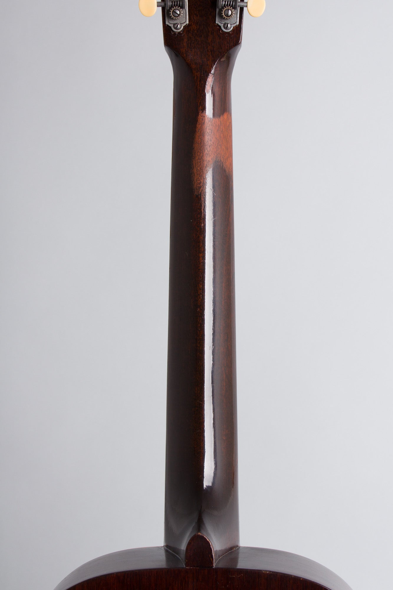 Gibson L-00 Flat Top Acoustic Guitar (1936)