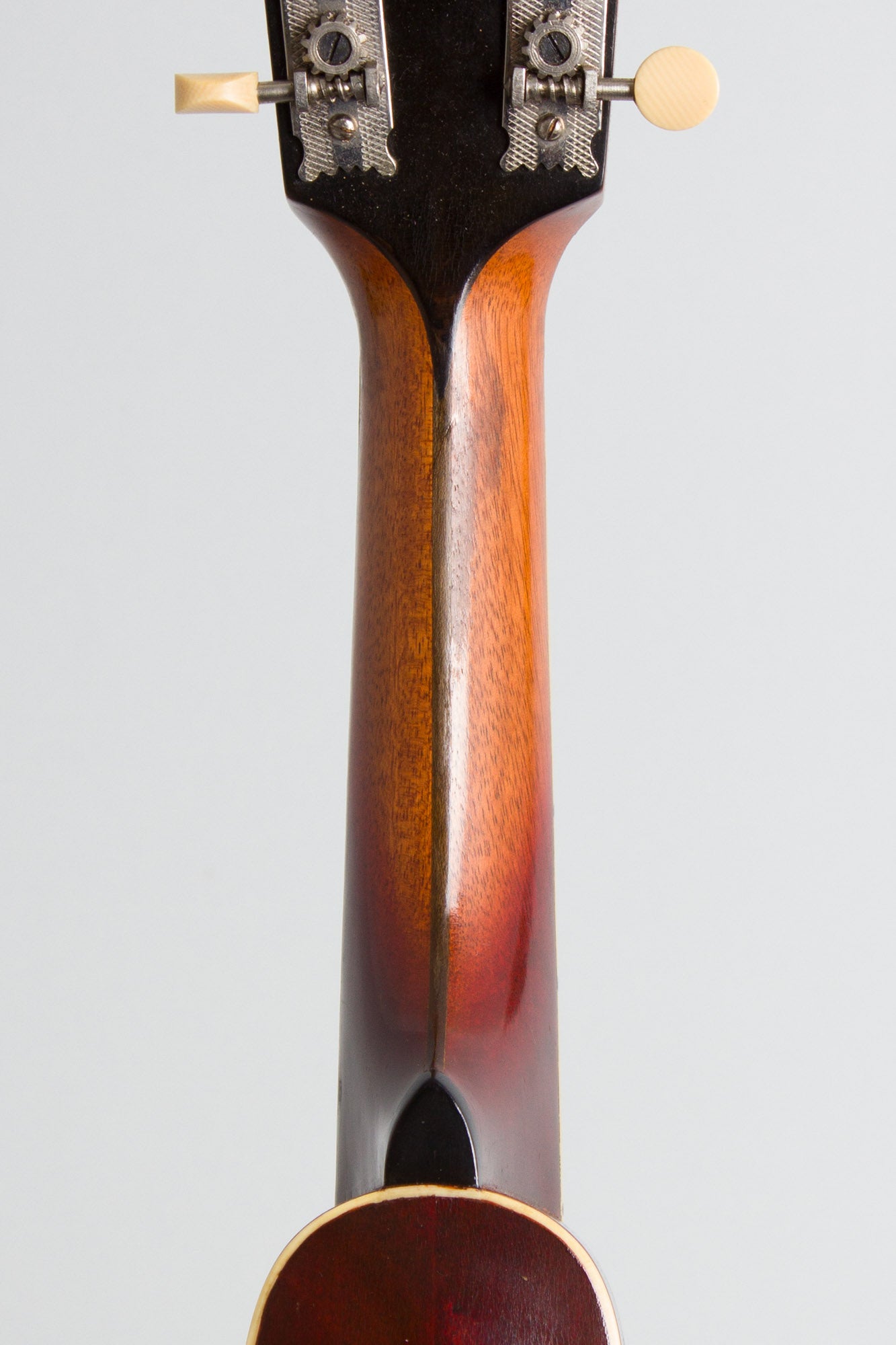 Gibson Model A-3 Carved Top Mandolin (1919)