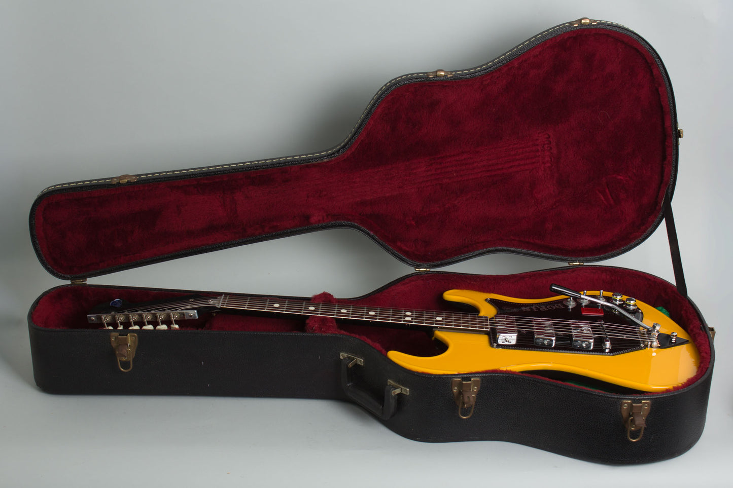 Wandre Doris Solid Body Electric Guitar (1966)