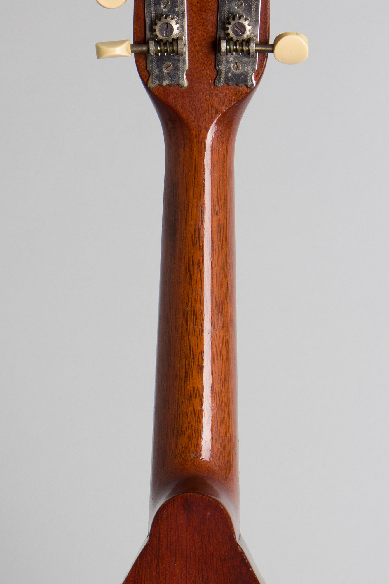 Vega Model 201 Flat Back, Bent Top Mandolin (1930)
