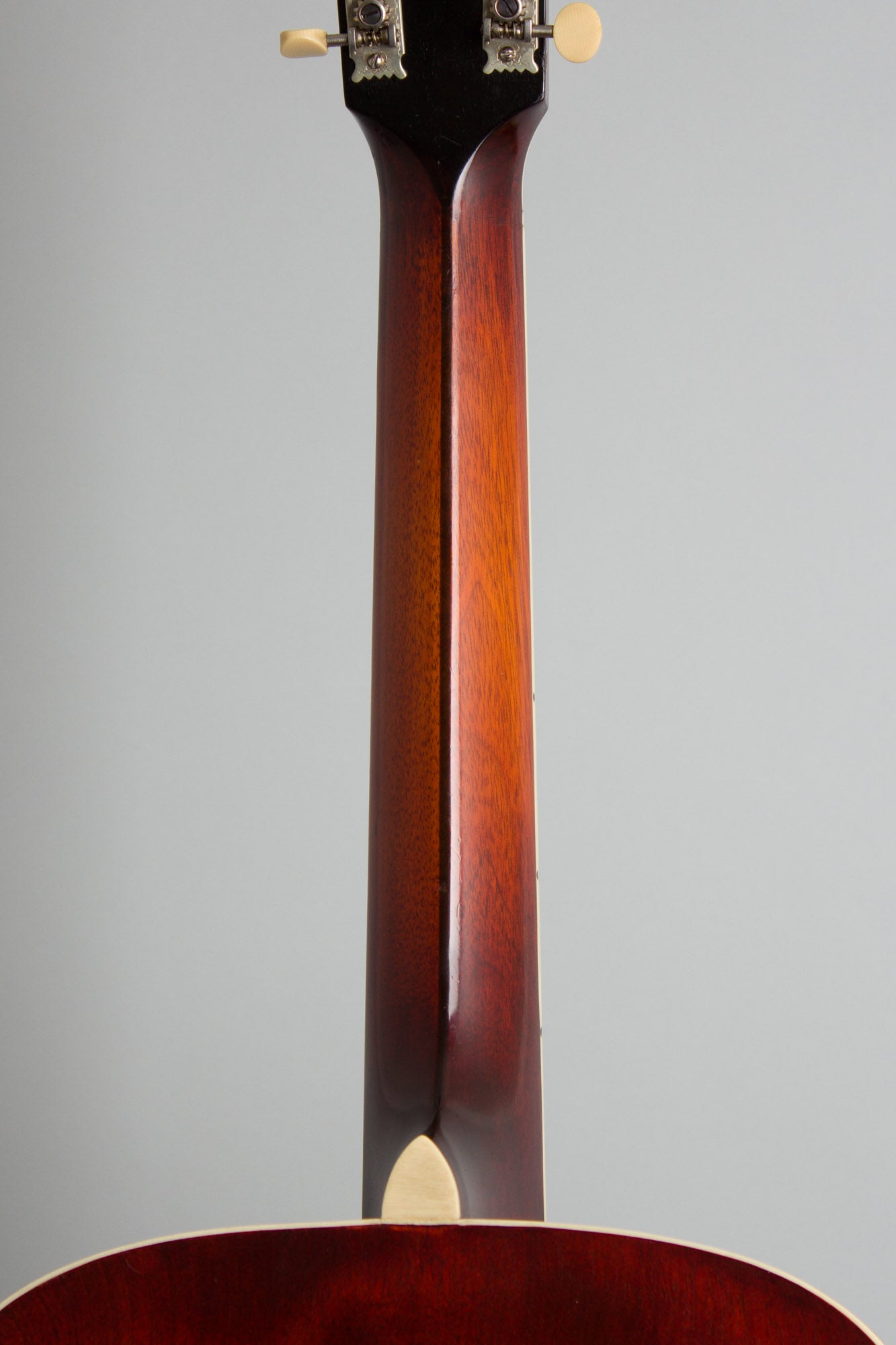 Gibson L-4 Arch Top Acoustic Guitar (1915)