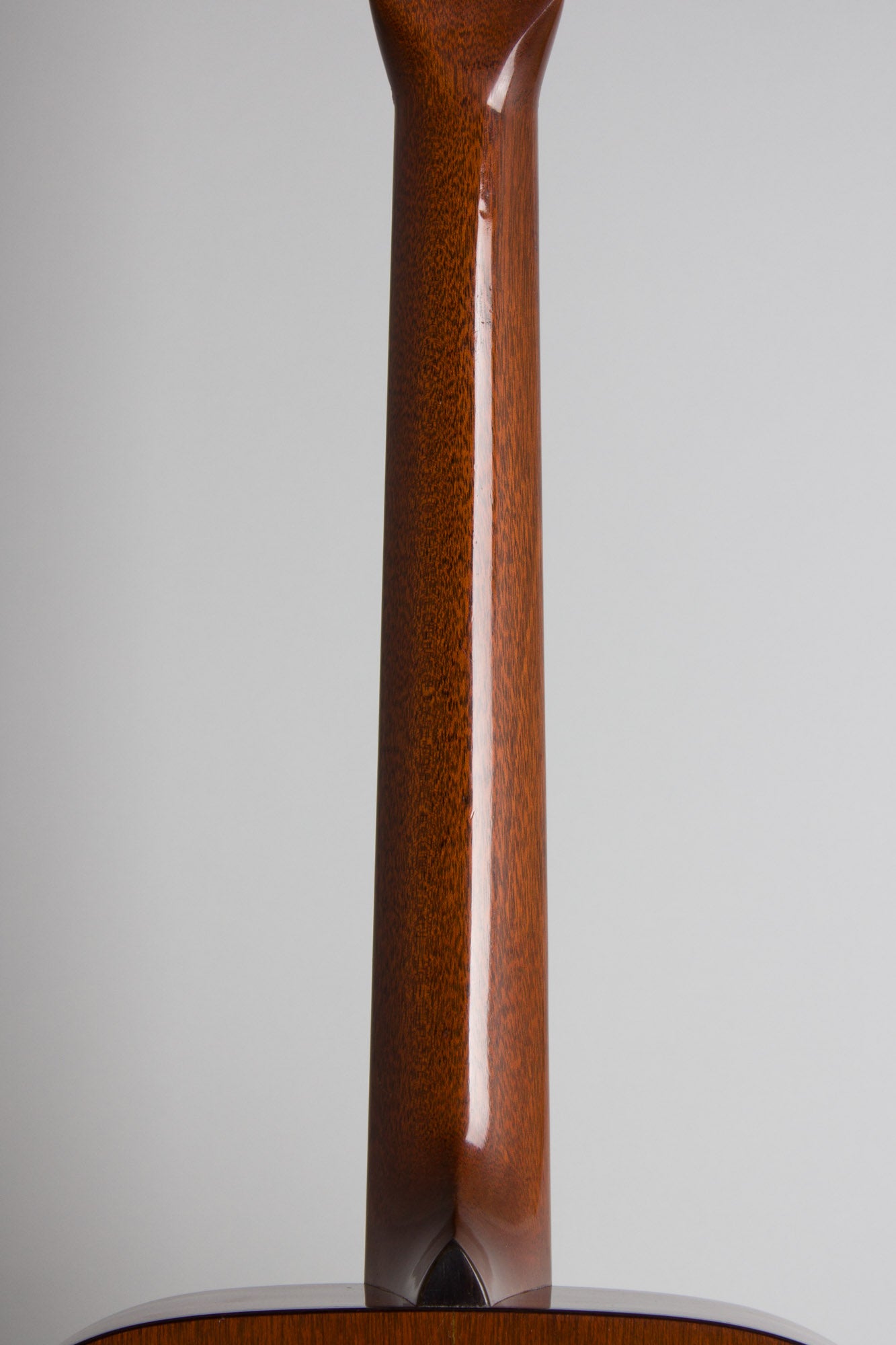 C. F. Martin 000-18 Flat Top Acoustic Guitar (1940)