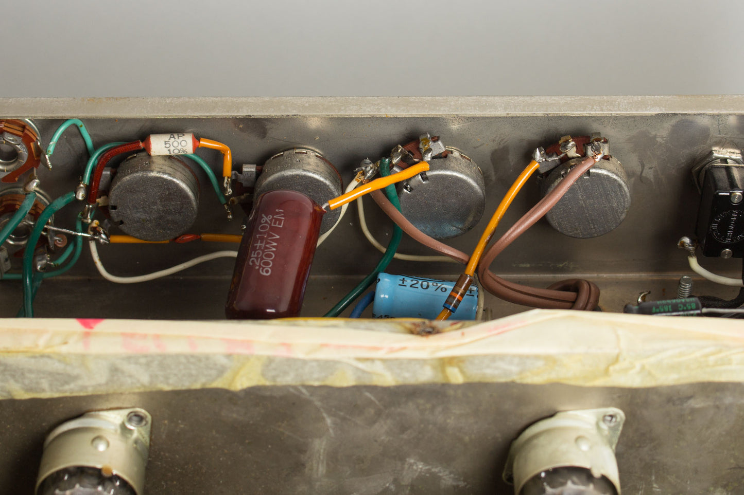 Gibson GA-8T Gibsonette Tremolo Owned by Steely Dan's Walter Becker Tube Amplifier (1960)