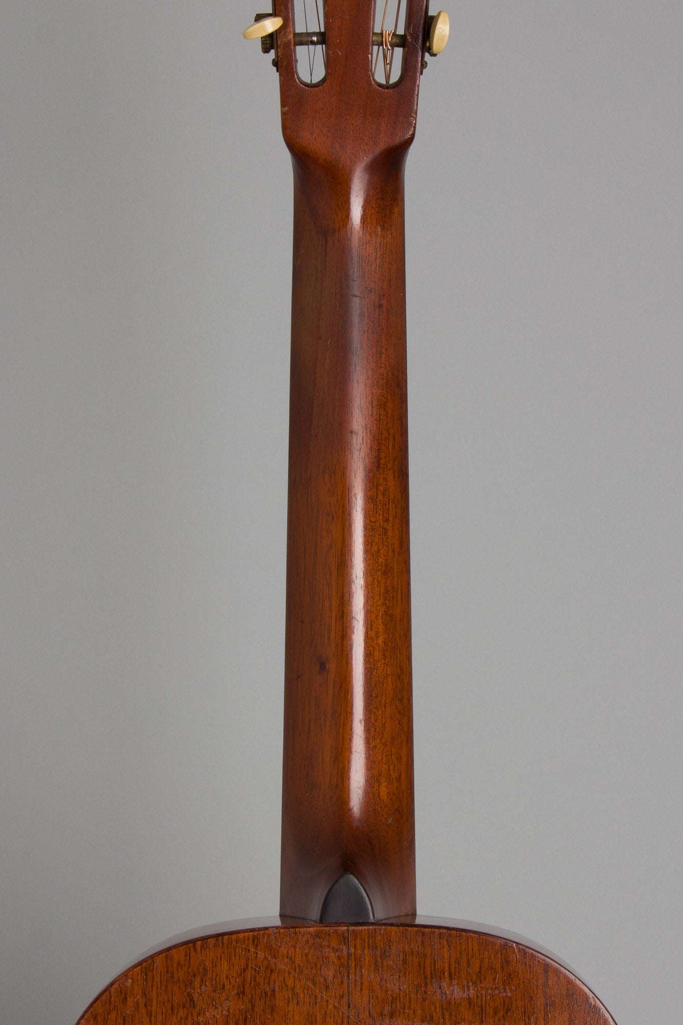 C. F. Martin 0-18 Flat Top Acoustic Guitar (1926)