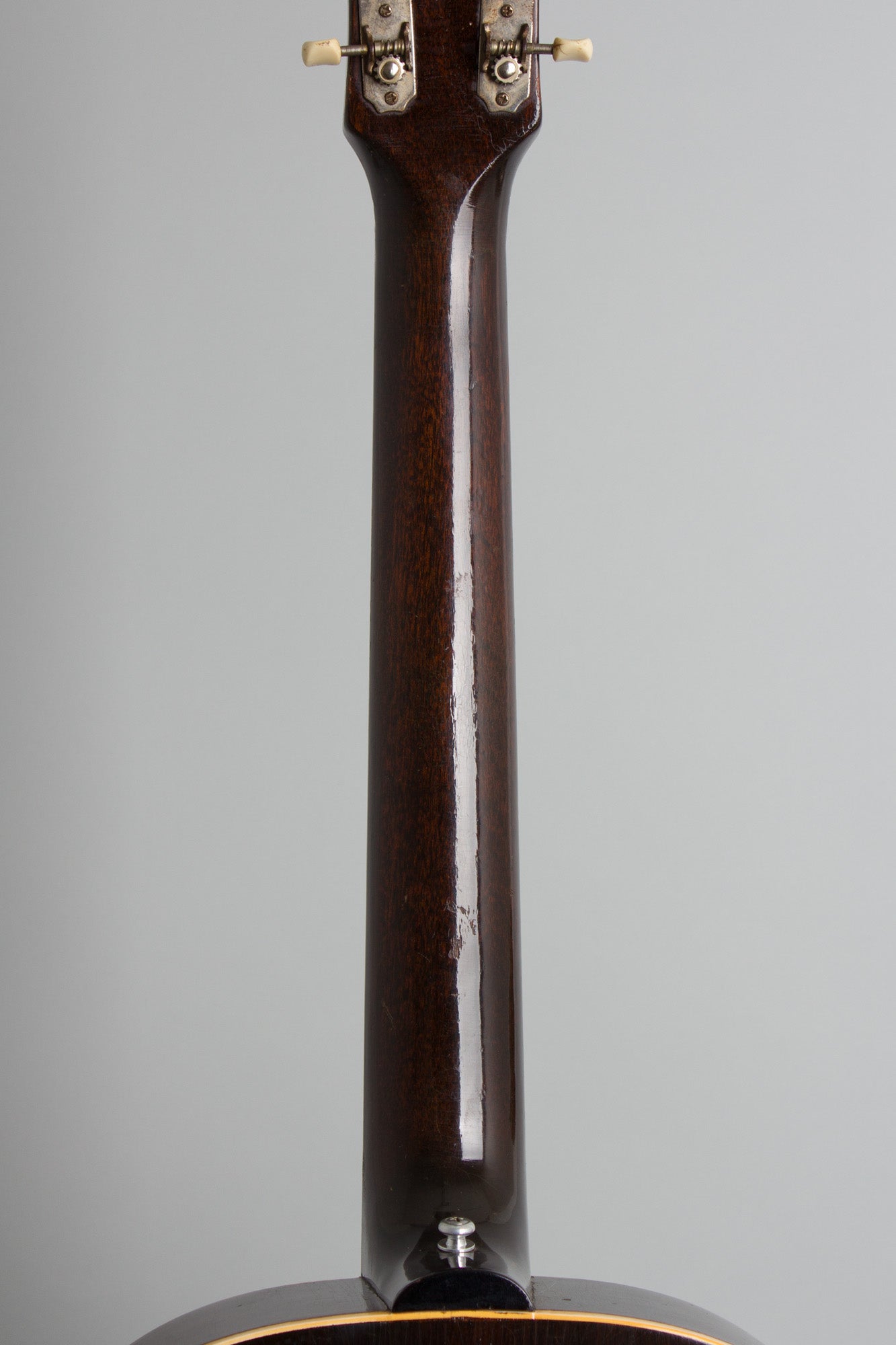 Gibson LG-2 Flat Top Acoustic Guitar (1944)