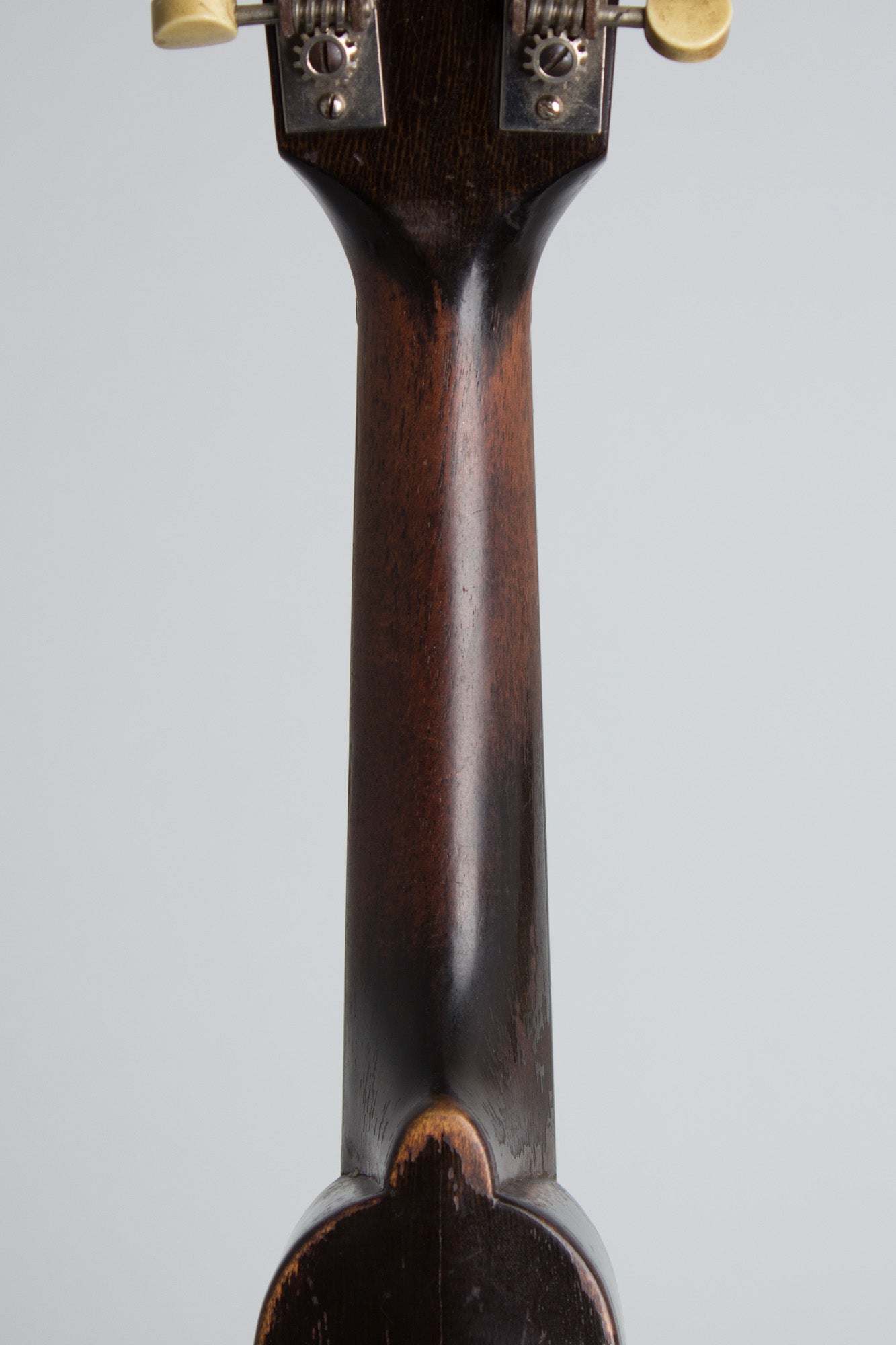 Gibson Style A-0 Carved Top Mandolin (1930)