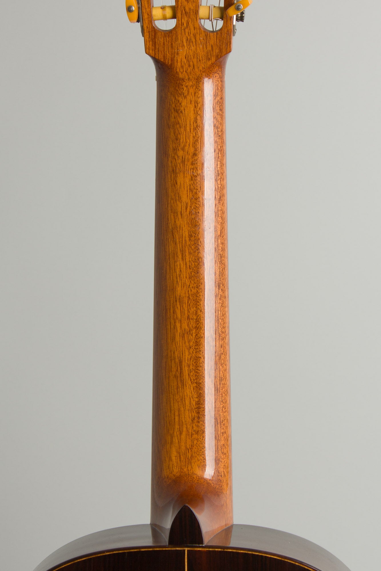 Manuel Velazquez Classical Guitar (1955)