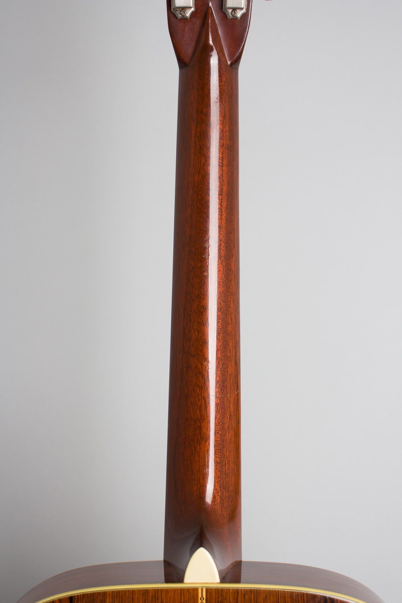 C. F. Martin 000-28 Flat Top Acoustic Guitar (1948)