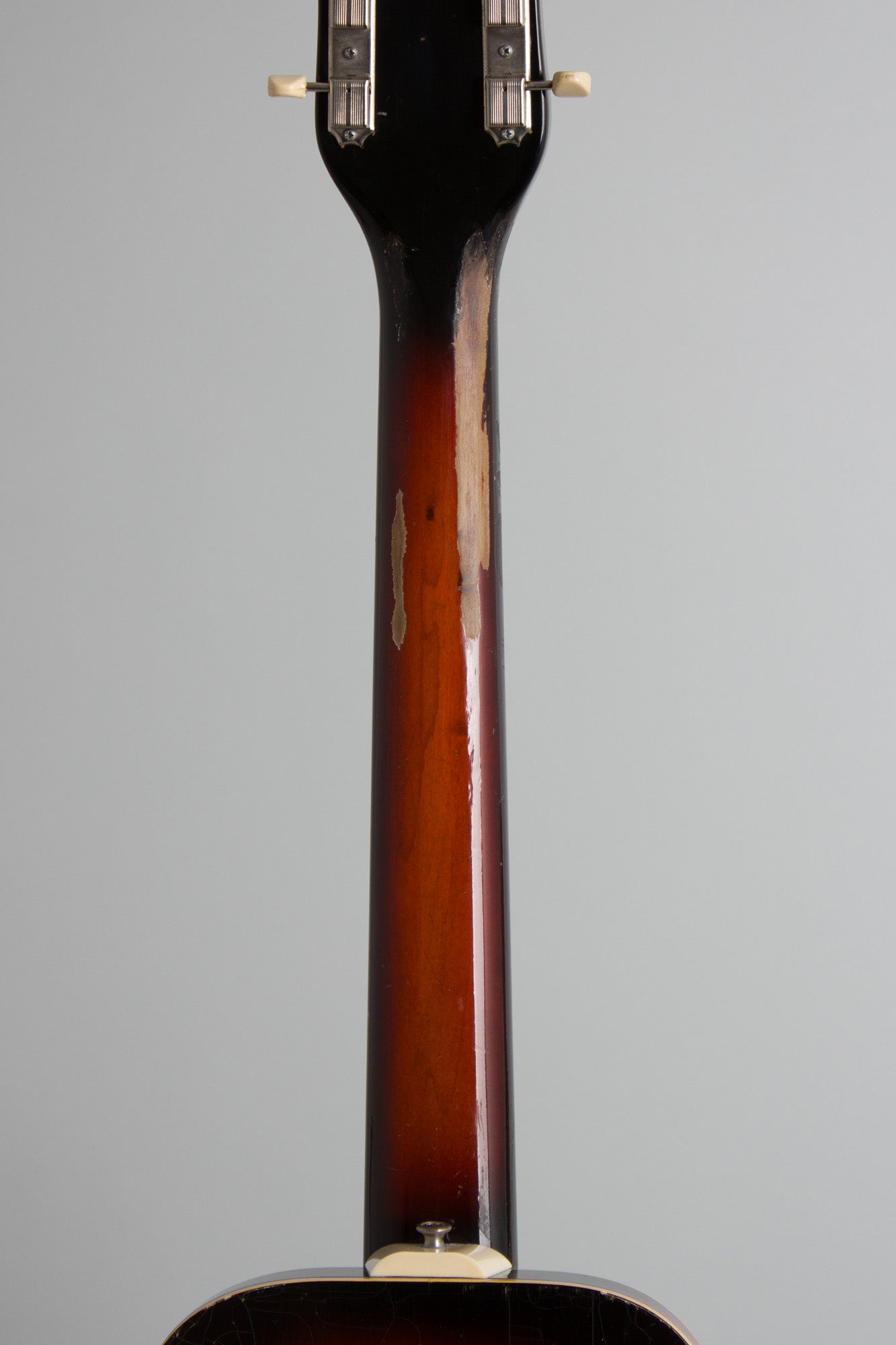 National Model 1122 Cosmopolitan Solid Body Electric Guitar (1953)