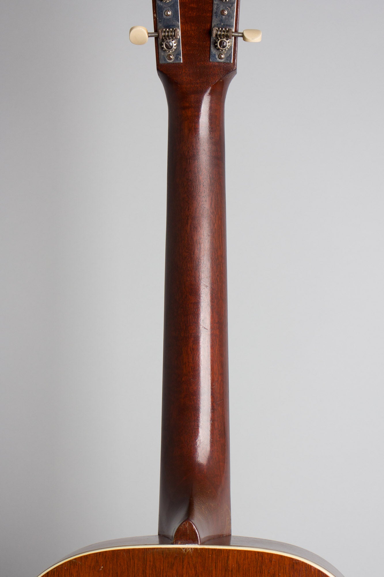 Gibson L-0 Flat Top Acoustic Guitar (1930)
